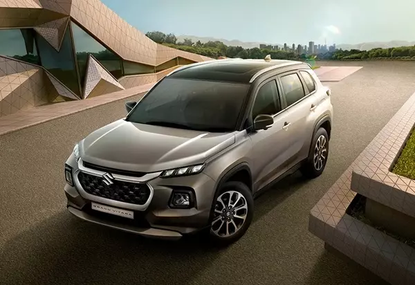 Suzuki Grand Vitara: Pilihan SUV Premium Paling Rasional untuk Tokoh Masyarakat di Lumajang