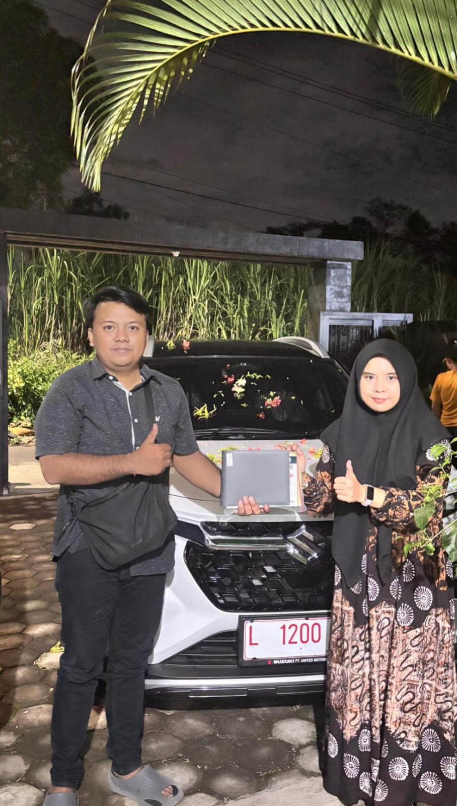 Suzuki Jember - Terimakasih atas pembelian 1 unit mobil di Suzuki Jember